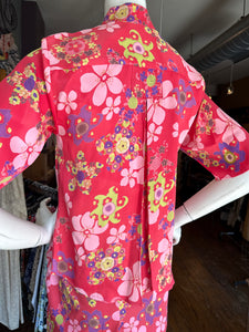 Style 3100 Short Sleeve Retro Print