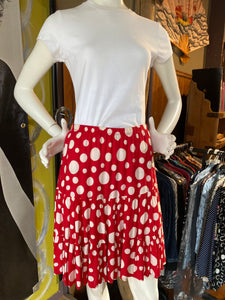 Flirty Skirt: Big Dots!