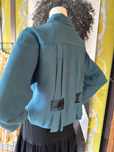 Shorter Signature StyleOne of a Kind