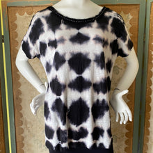 #240 Cap Sleeve Linen Top: Black/ White