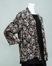 "910" A Line Top; Georgette Vest; Kimono Inspired Jacket; Scarves