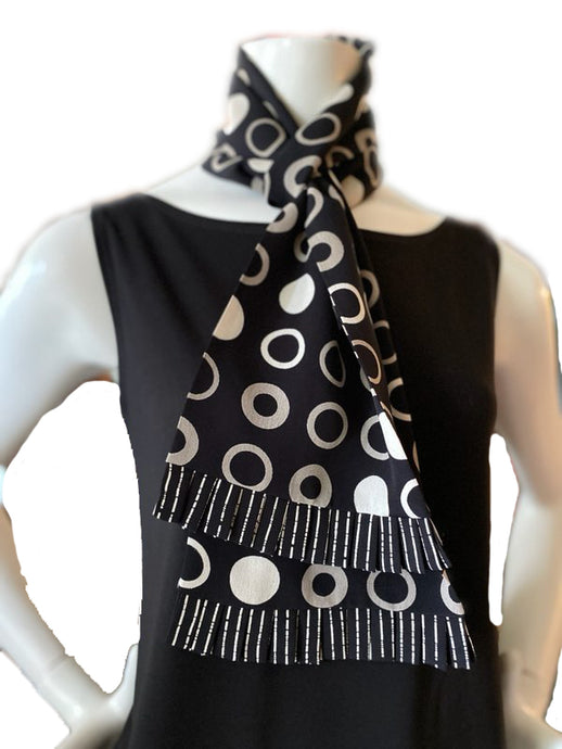 Scarf with Pleated Edge