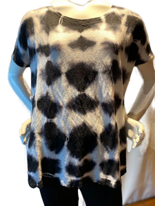 #240 Cap Sleeve Linen Top: Black/ White